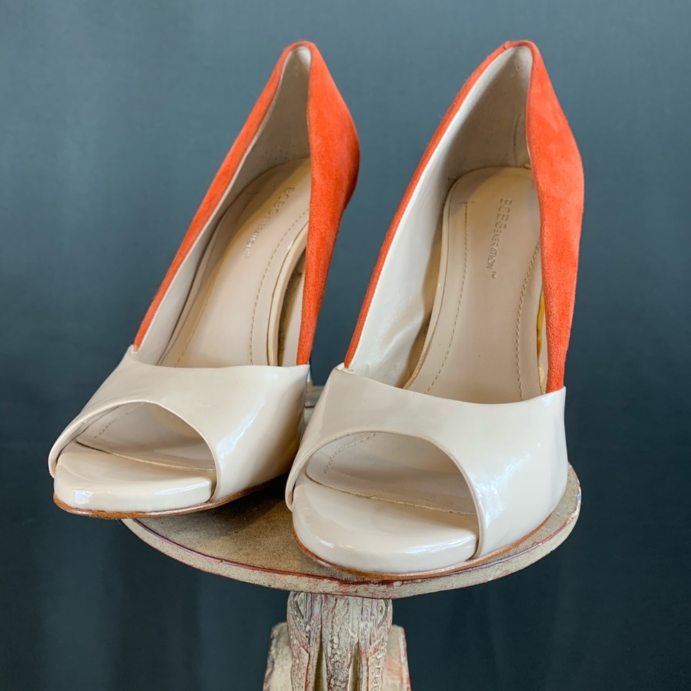 BCBGeneration Izzie Open Toe Pumps Size 8 1/2 B